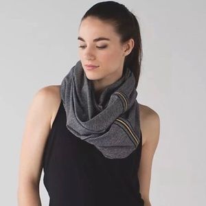 Lululemon Vinyasa Scarf